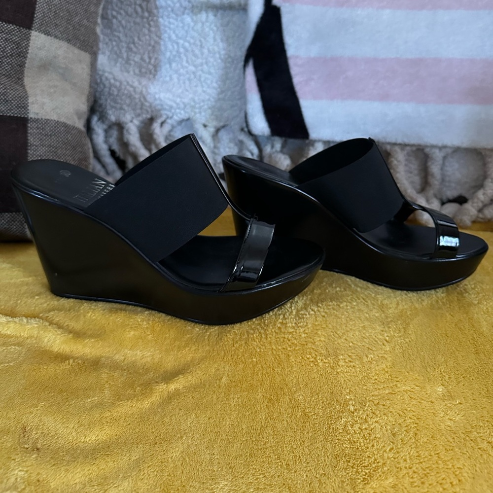 Summer wedges!